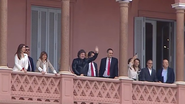 Quiénes son los funcionarios con mejor imagen dentro del gobierno, según una encuesta