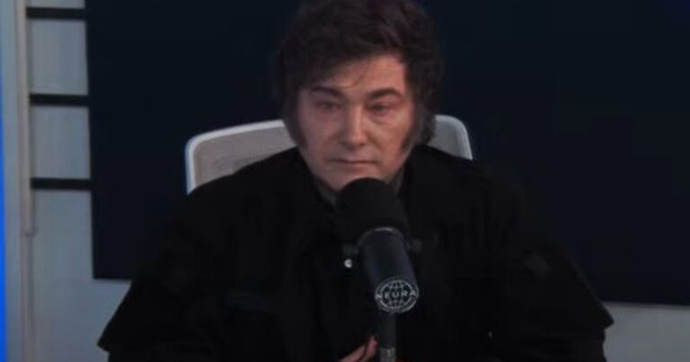 Javier Milei dio una clase de Keynes en el programa de Fantino y apuntó a Kicillof: El imbécil tenía un bar en Palermo y quebró