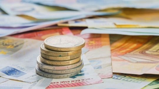 El euro blue cerró a $1260 para la compra y $1270 para la venta este martes 14 de enero de 2025