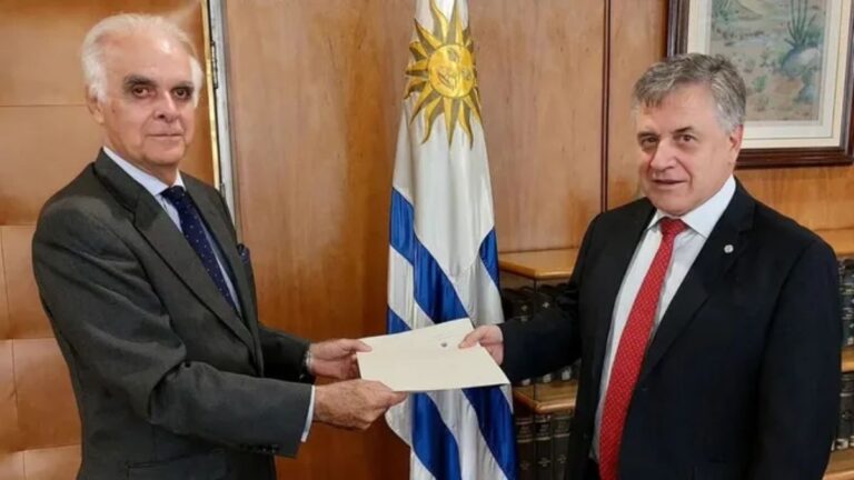 Argentina unificó la Embajada en Uruguay con la representación ante el Mercosur y Aladi