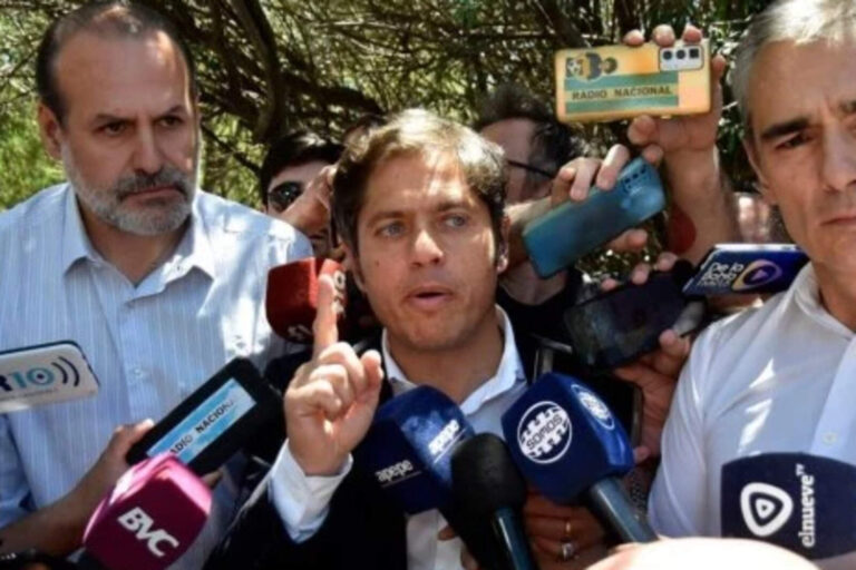 Axel Kicillof despilfarró más de 26 mil millones de pesos en pauta oficial