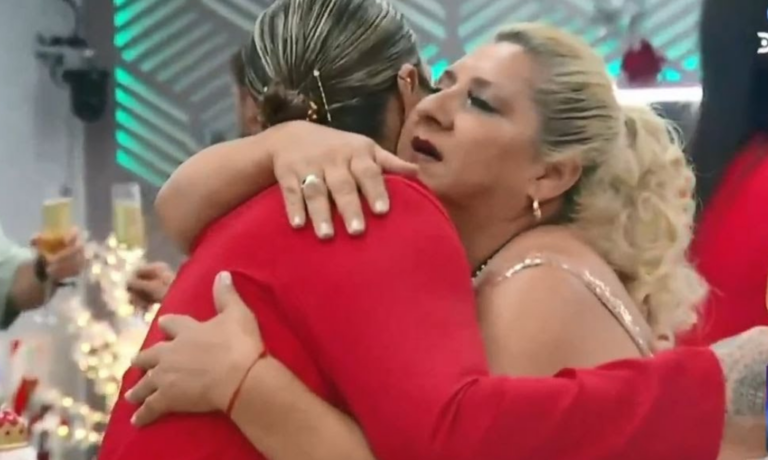 Sandra y Petrona hicieron las paces en medio de su guerra