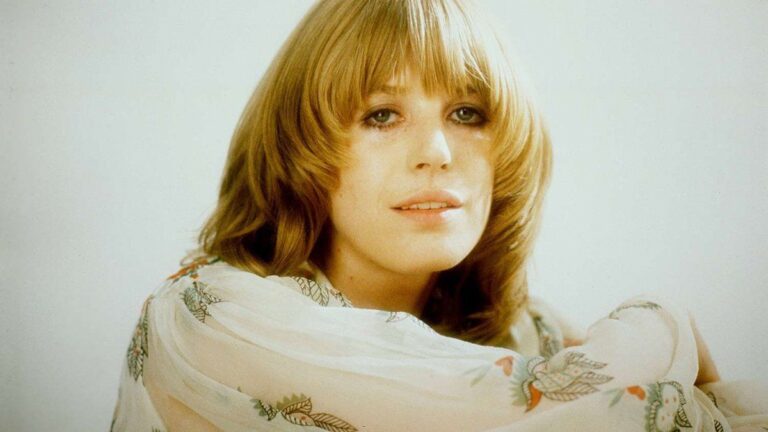 Murió la cantante y actriz británica Marianne Faithfull, expareja de Mick Jagger