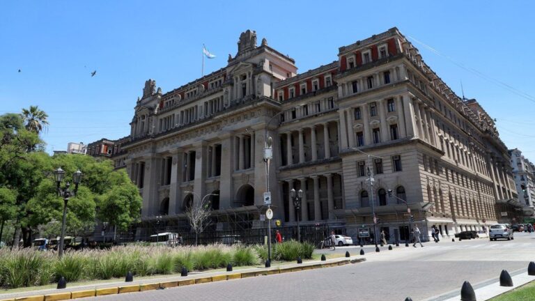 Ariel Lijo y Manuel García-Mansilla a la Corte: qué son los nombramientos «en comisión»