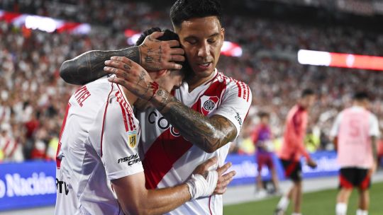 Estrellas regresan al fútbol argentino por el peso fuerte de Javier Milei