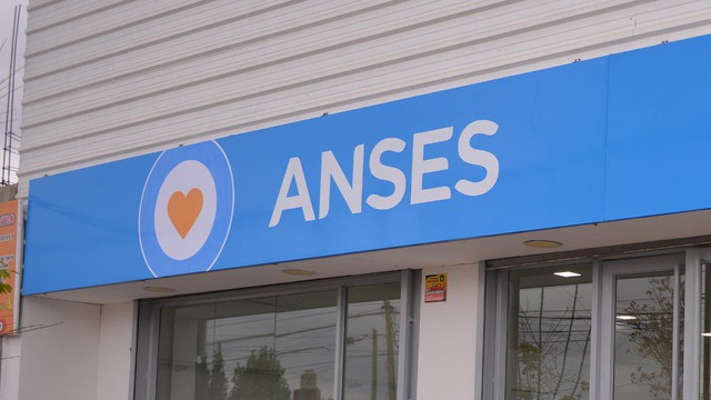 Los requisitos que se deben cumplir para jubilarse a los 55 años por ANSES