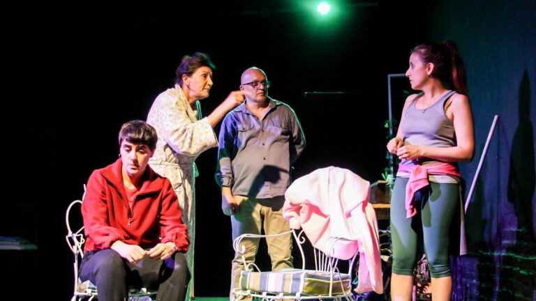 «Las cosas que sé que son verdad»: potente reflexión sobre los vínculos familiares y el nido vacío