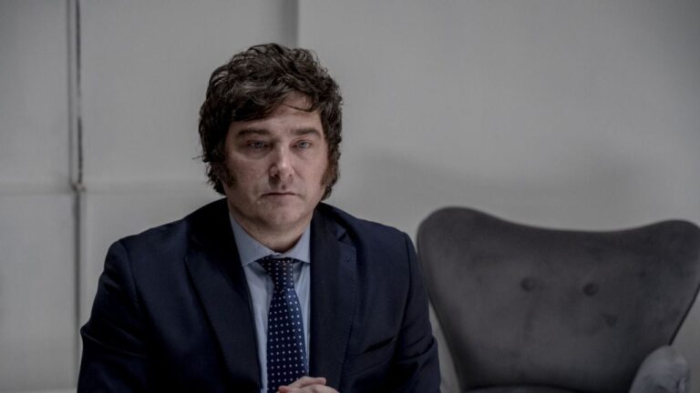 La estafa de Javier Milei llega a una Corte Suprema de EE. UU
