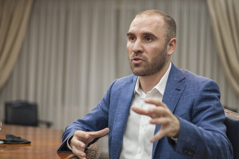«Vergüenza para la historia»