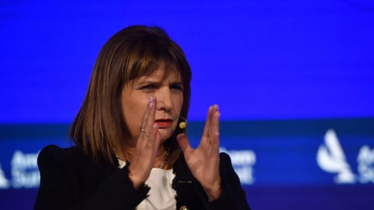 Patricia Bullrich se replegó y apuntó contra Mauricio Macri y Rodríguez Larreta