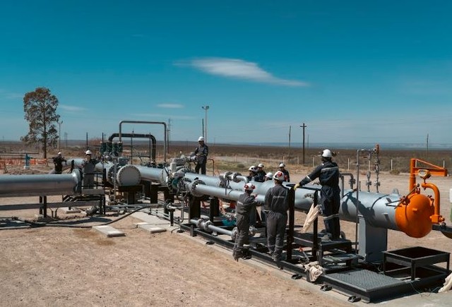 Oldelval invertirá otros u$s900 millones en dos obras de transporte del crudo de Vaca Muerta