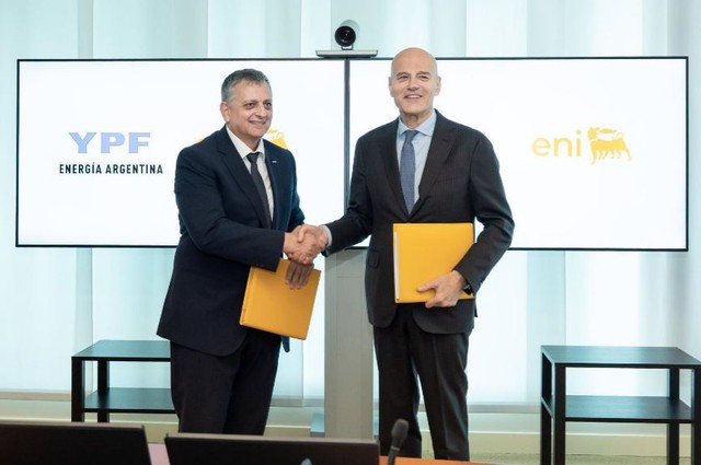 YPF desarrollará el mayor proyecto de GNL de la Argentina en sociedad con un gigante italiano