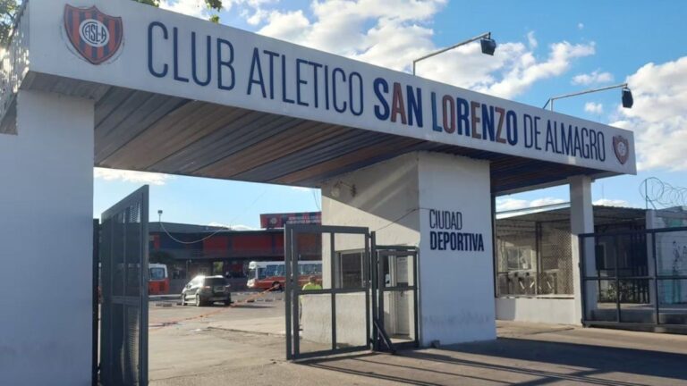 Por el escándalo en San Lorenzo, echaron a un funcionario de la jefatura de Gabinete