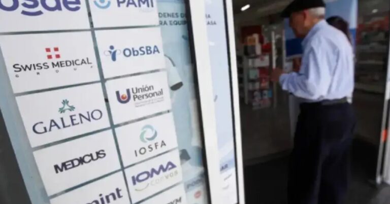 El Gobierno tomó dos nuevas decisiones clave sobre las prepagas y los medicamentos