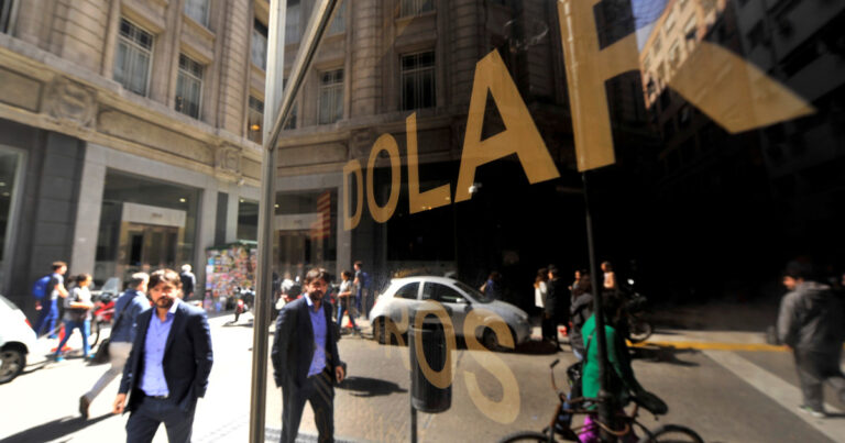 Dólar blue hoy: a cuánto cotiza este martes 01 de julio