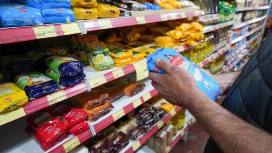 Félix Schmidt: El consumo masivo sigue estando en niveles por el piso