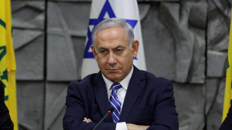 Benjamín Netanyahu podría quedar detenido apenas ponga un pie en Argentina