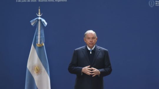 Nahuel Sotelo desmintió su salida de la Cancillería