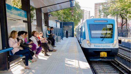 Los trenes en el AMBA circulan a 30 km/h por una protesta de maquinistas: cuándo se reanudará el servicio